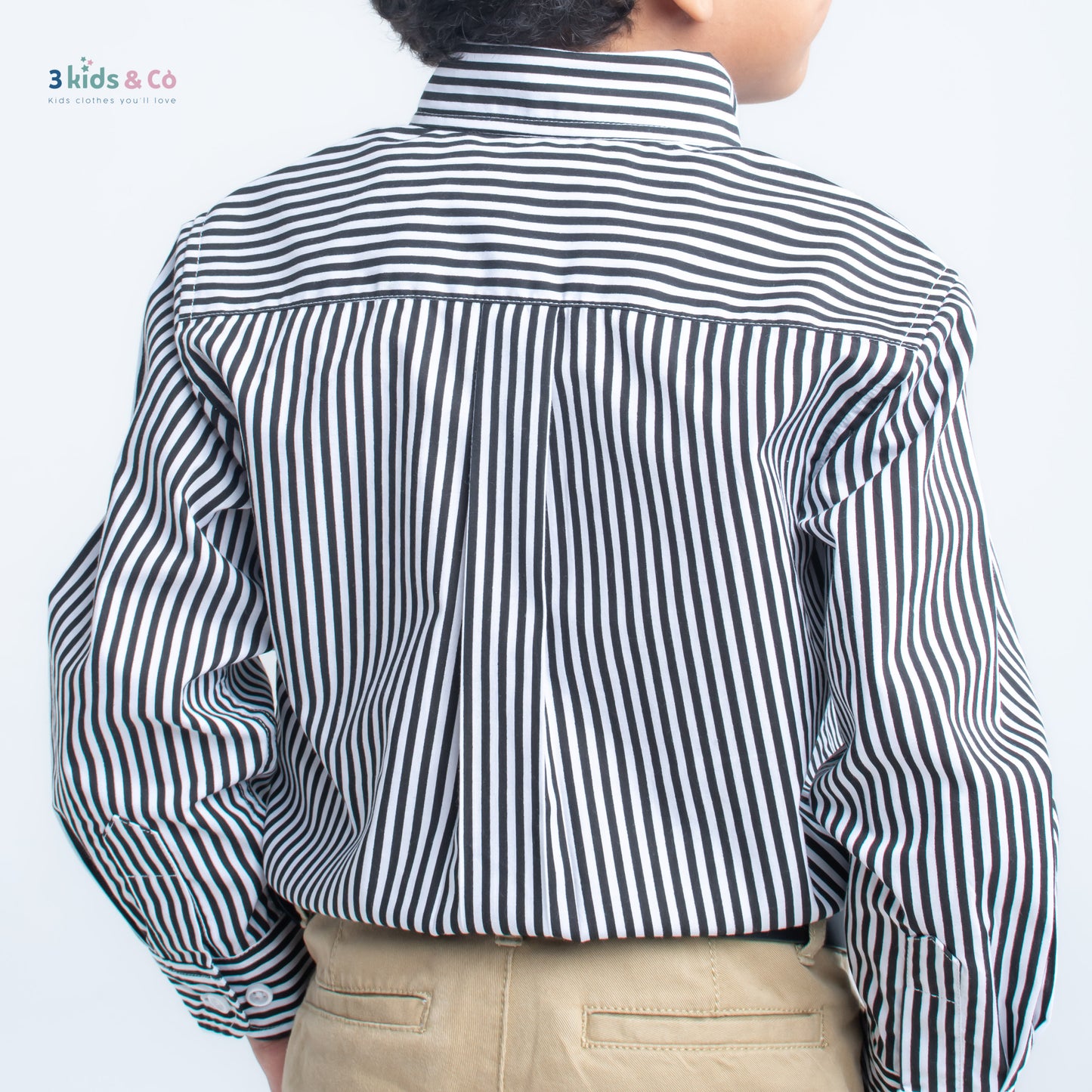 Boys' Button Down Long Sleeve Black Striped Shirt