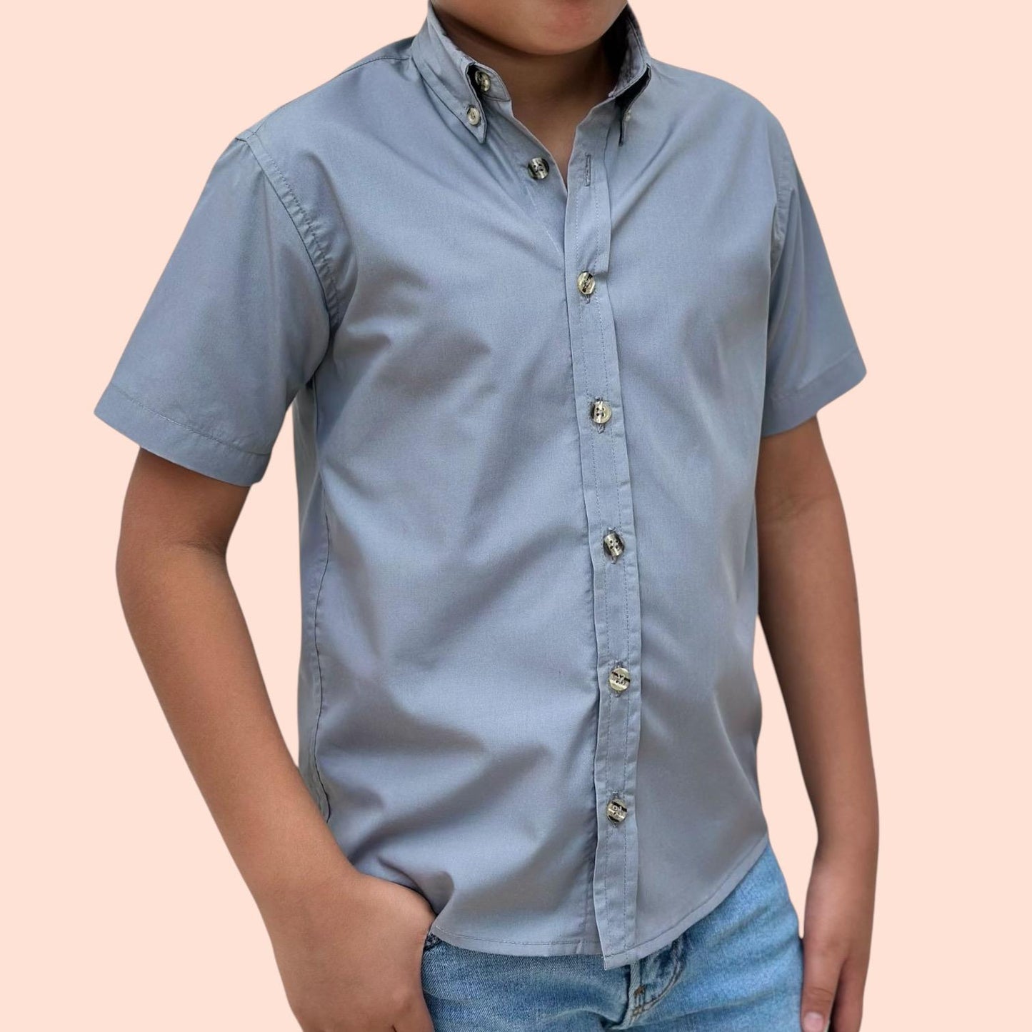 BOYS' SHORT SLEEVE BUTTON DOWN CLASSIC SOLID GRAY